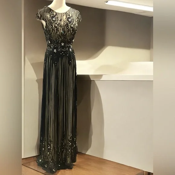 Tony Bowls Paris 115765 Two Piece Beaded Prom Gown or Evening Dress Size 2. - Picture 5 of 8